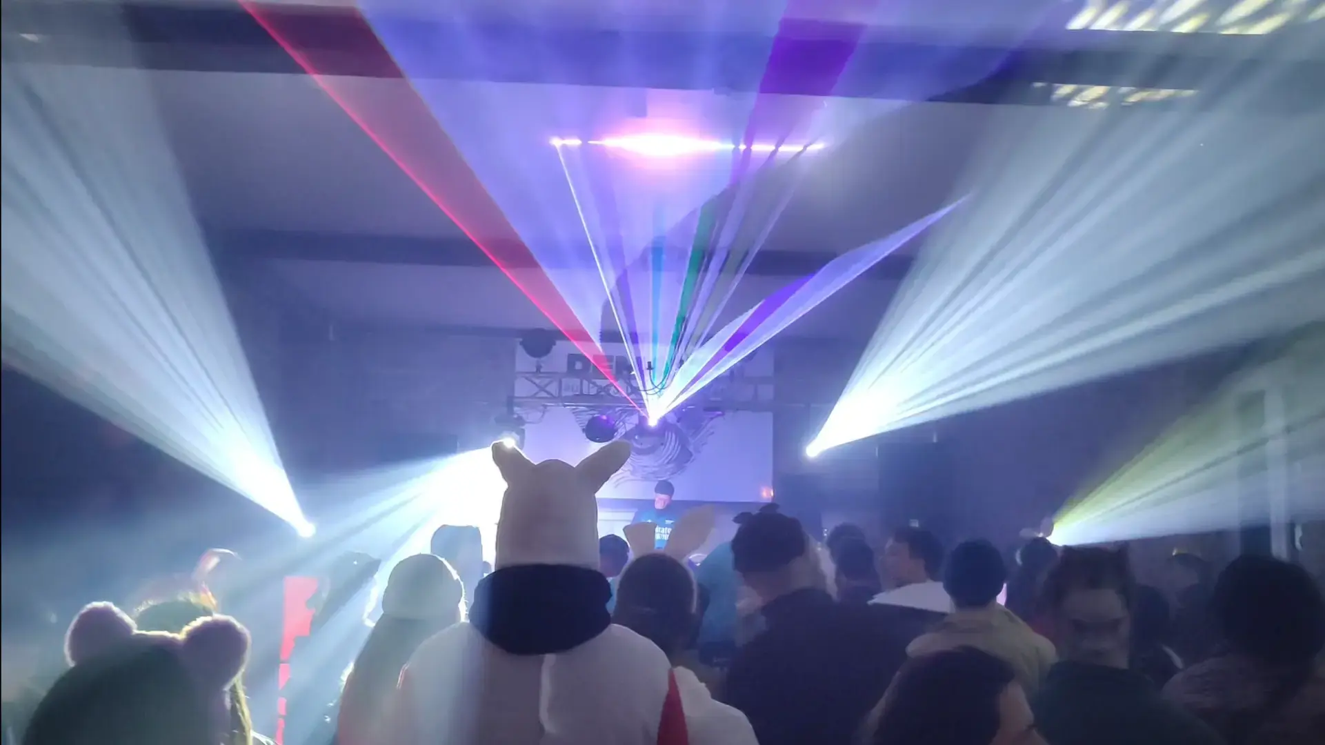 Installation son et lumère complète